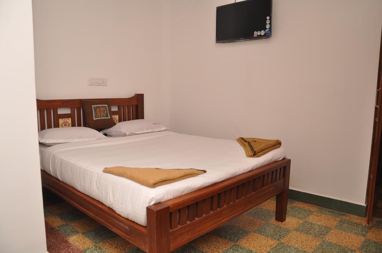 Rams Inn Thanjavur Exterior photo